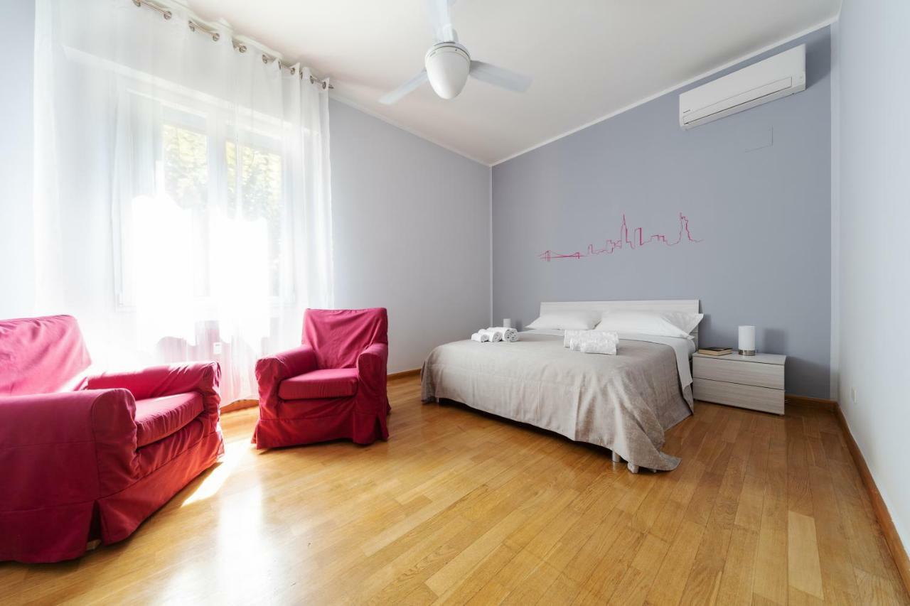 בולוניה Sant'Orsola Colorful Huge Apartment מראה חיצוני תמונה