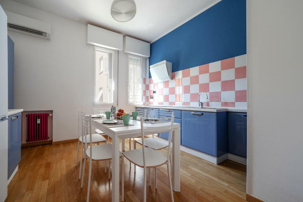 בולוניה Sant'Orsola Colorful Huge Apartment מראה חיצוני תמונה