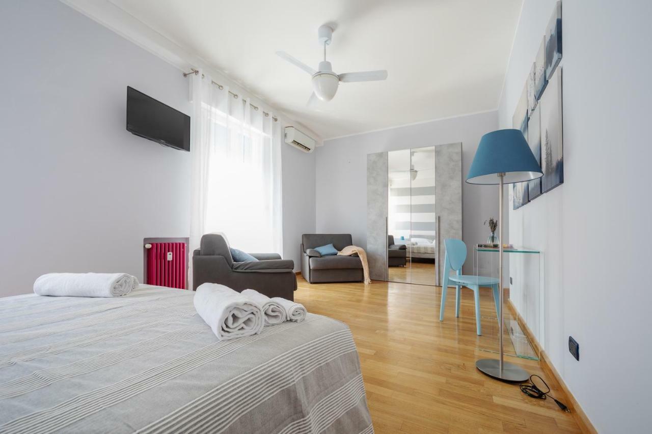 בולוניה Sant'Orsola Colorful Huge Apartment מראה חיצוני תמונה